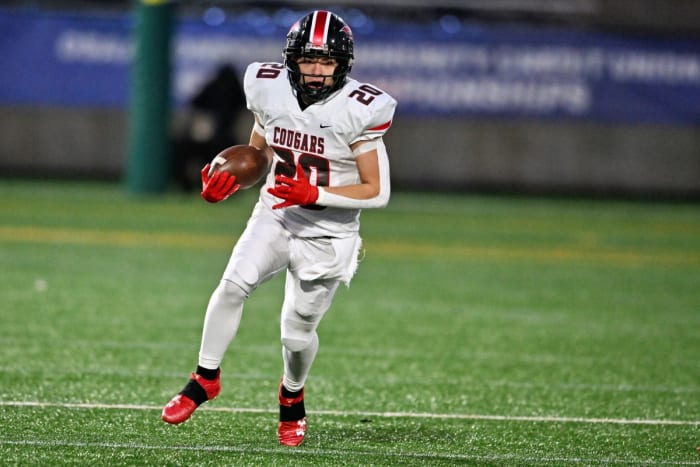 a Wilsonville Mountain View 5A Oregon football final November 24 2023 Leon Neuschwander 2